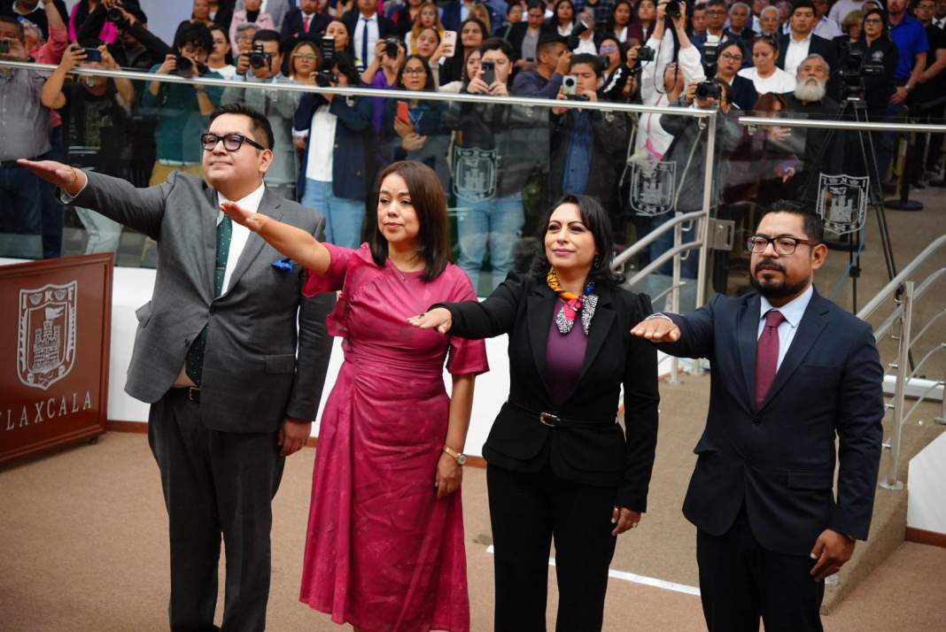 Foto: Cortesía Magistradas, juezas y jueces rinden protesta en Tlaxcala y fortalecen justicia