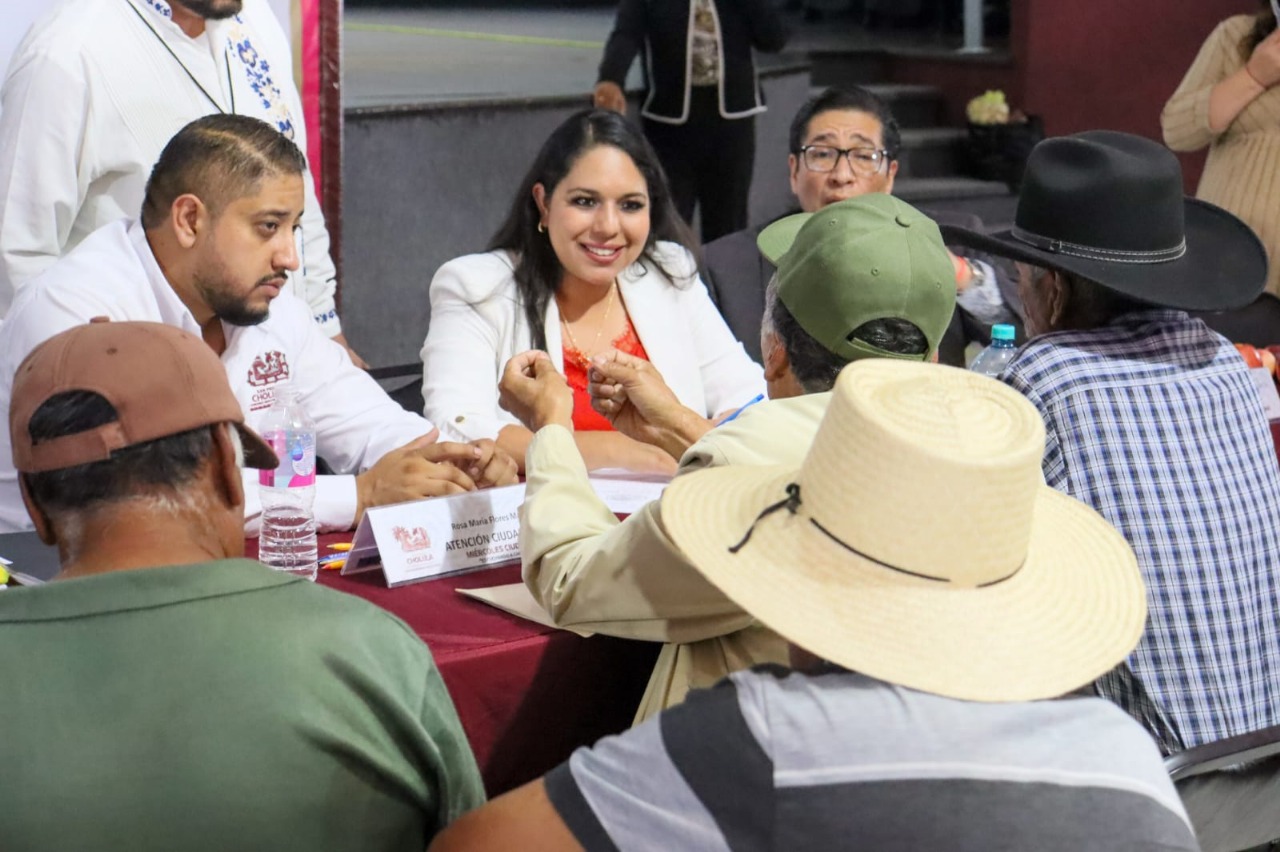 Encabeza Tonantzin Fernández el 11º Miércoles del Pueblo