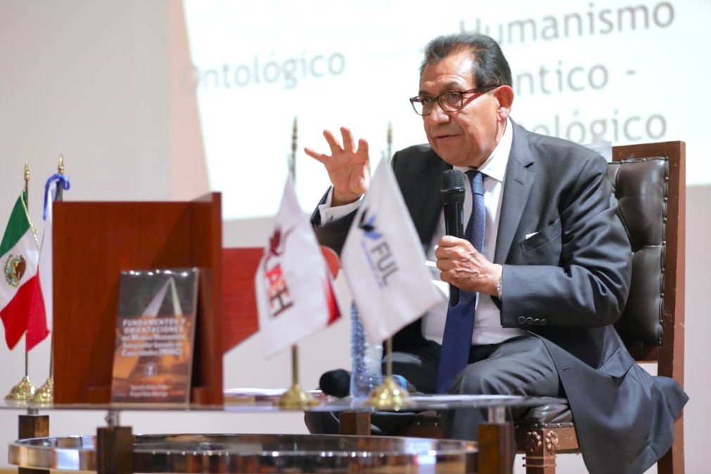 Foto: Cortesía UATx presenta libro MHIC en la Feria Universitaria del Libro 2025