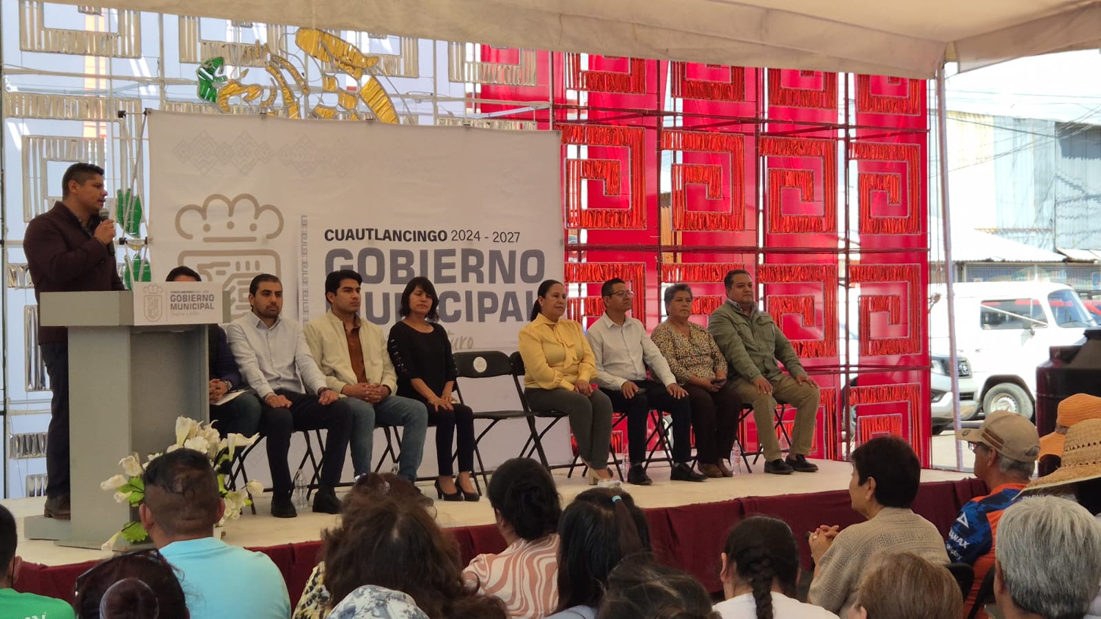 Cuautlancingo fortalece programas sociales para combatir rezagos en servicios básicos