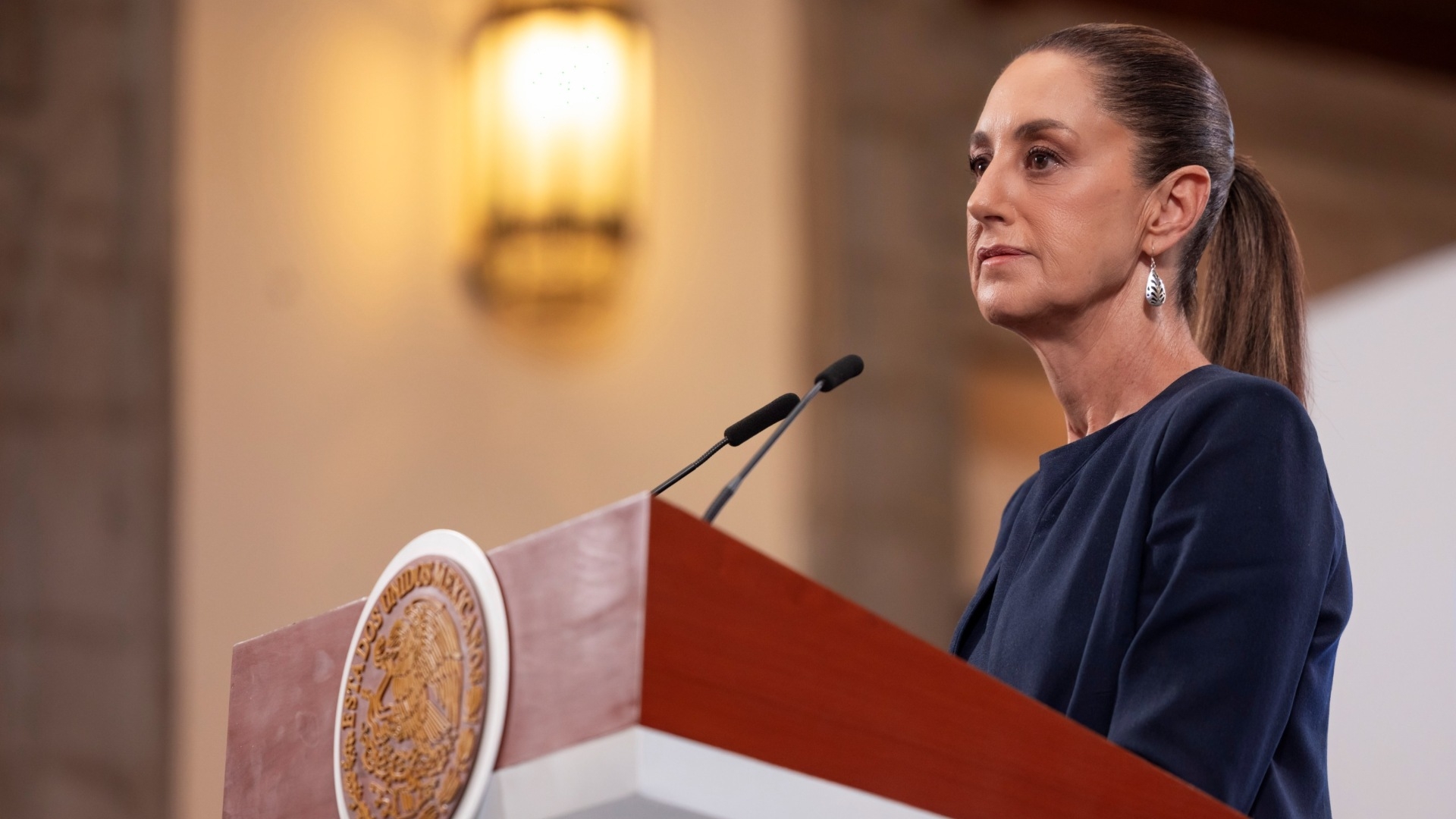 Sheinbaum en la mañanera: seguridad con EU, huracán Lorena y críticas