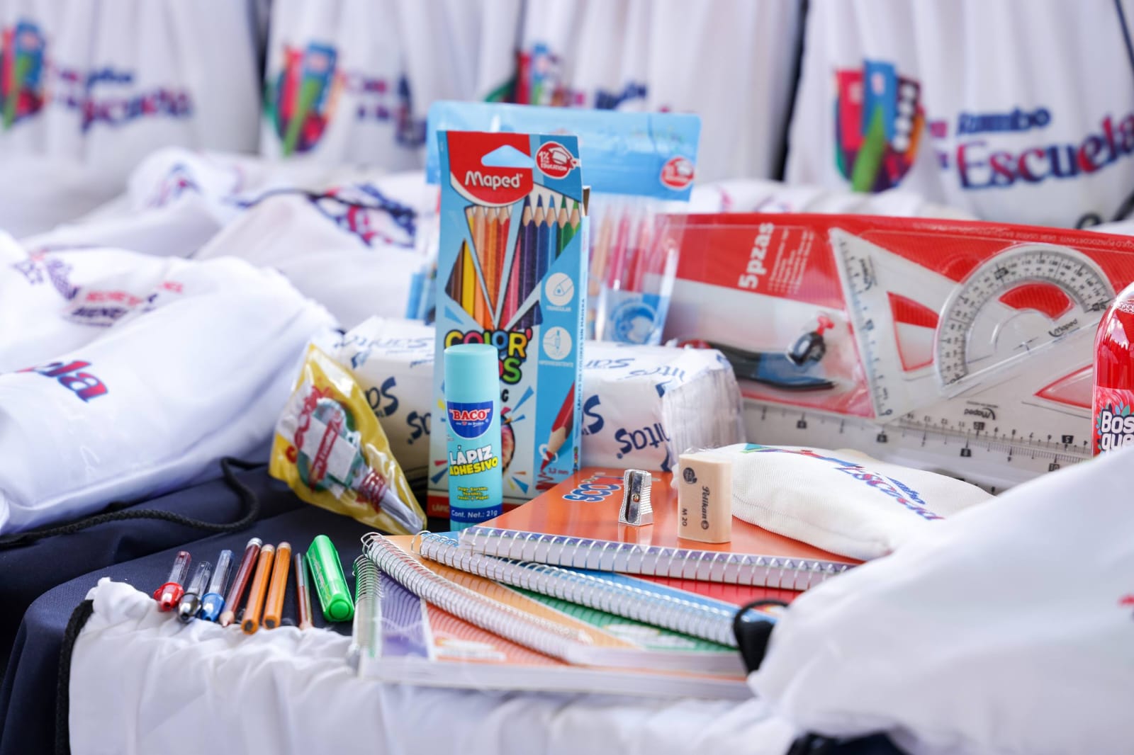 entrega lct kits escolares 4