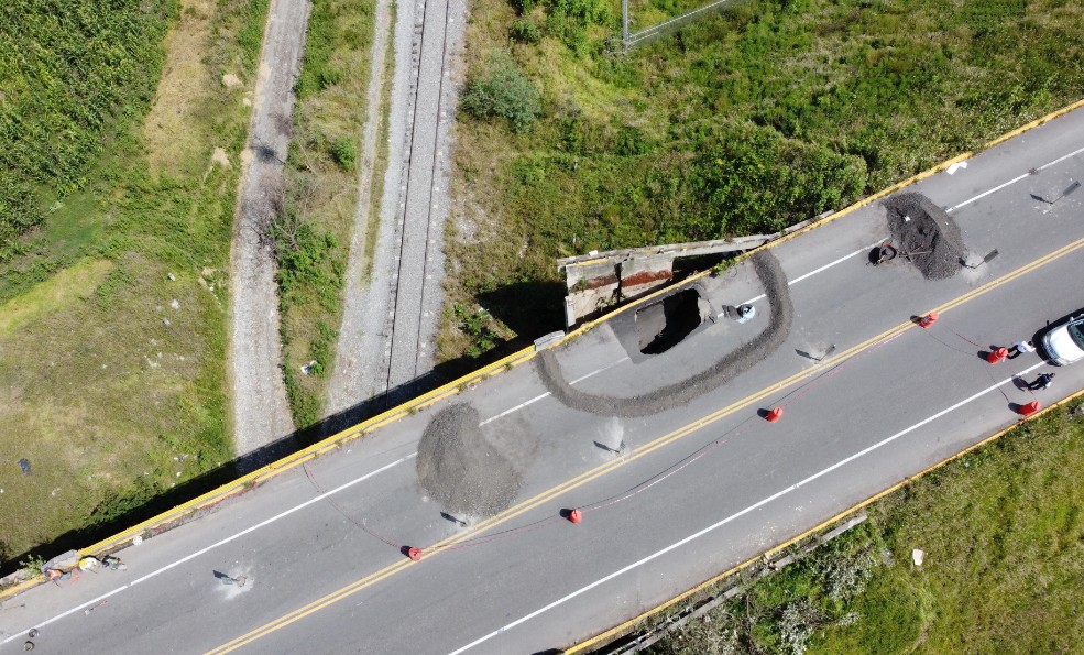 Foto: Cortesía Daños en el paso superior vehicular