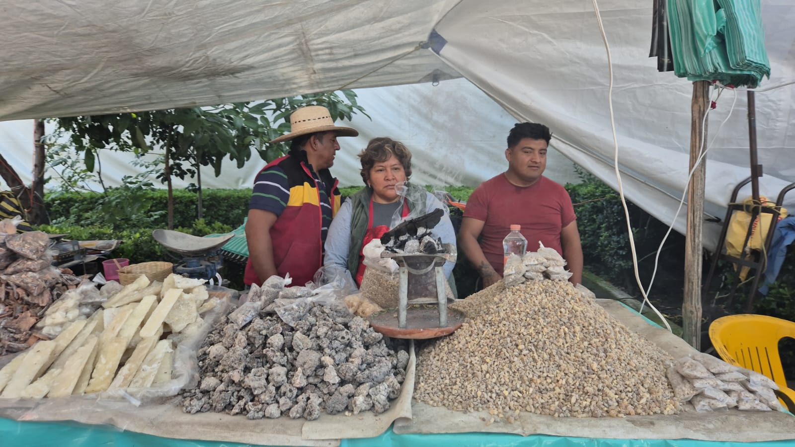 Por: Cortesía Lula Pineda San Pedro Cholula revive el trueque ancestral en la Plaza de la Concordia