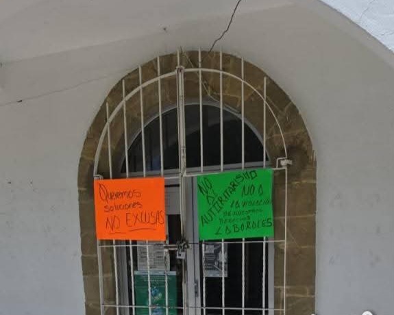 Foto: Cortesía Pobladores toman presidencia de Tizatlán por conflicto territorial