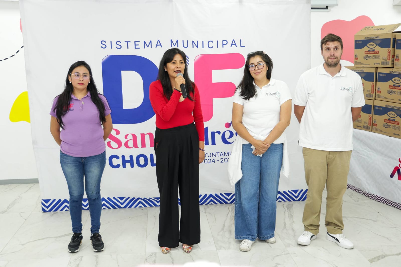 Comunicado oficial Realiza SMDIF de San Andrés Cholula cuarta entrega de productos médicos y de higiene