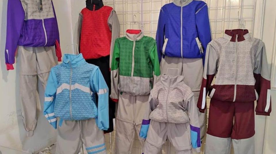 Foto: Cortesía SEPE analiza segundo uniforme escolar; padres alertan por gastos extras