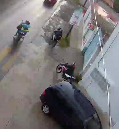 Foto: Cortesía Asalto a mano armada en Tlatempan, Apetatitlán: cinco sujetos armados roban negocio de artesanías a unos metros de una cámara del C5i