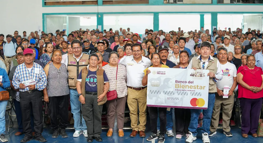 Foto: Cortesía Tlaxcala entrega 2,416 tarjetas de Bienestar a nuevos beneficiarios