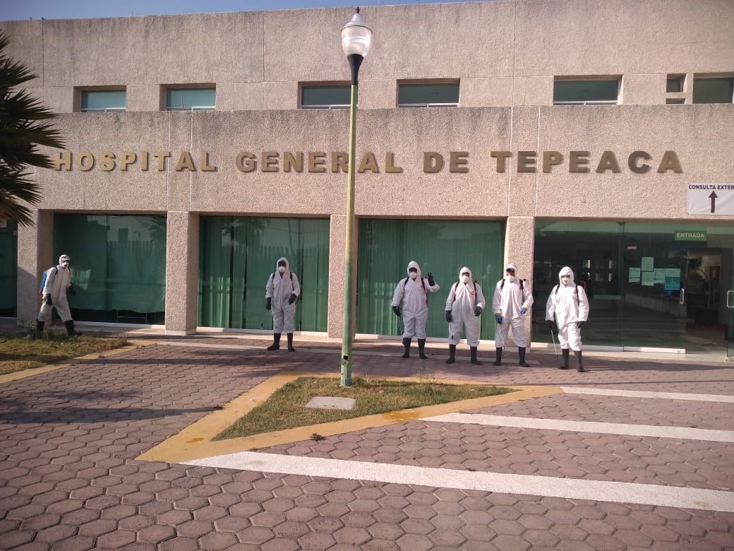 Por precaución sanitizan Hospital General de Tepeaca