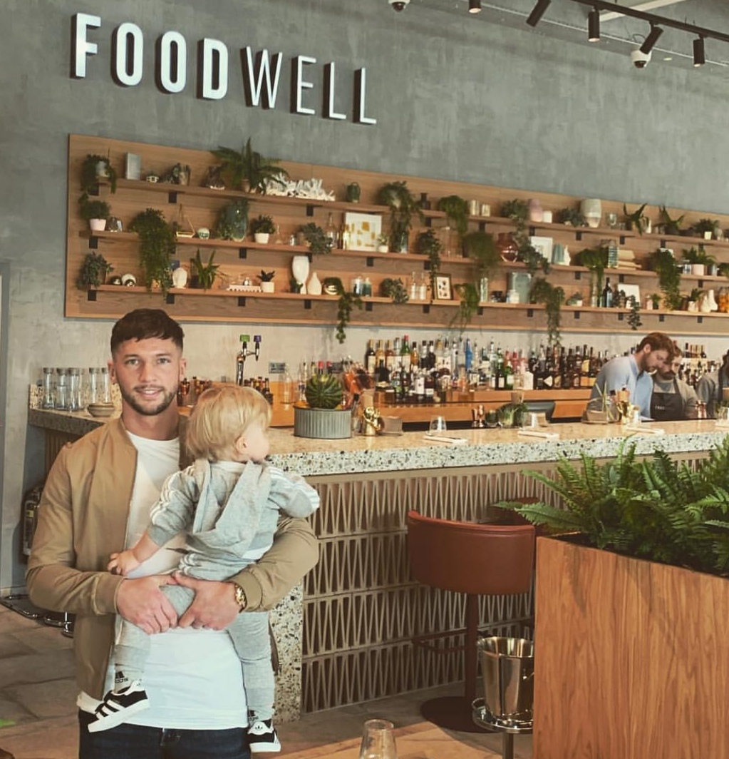 Foto: Cortesía Jugador tiene pérdidas millonarias y cierra su restaurante por Coronavirus