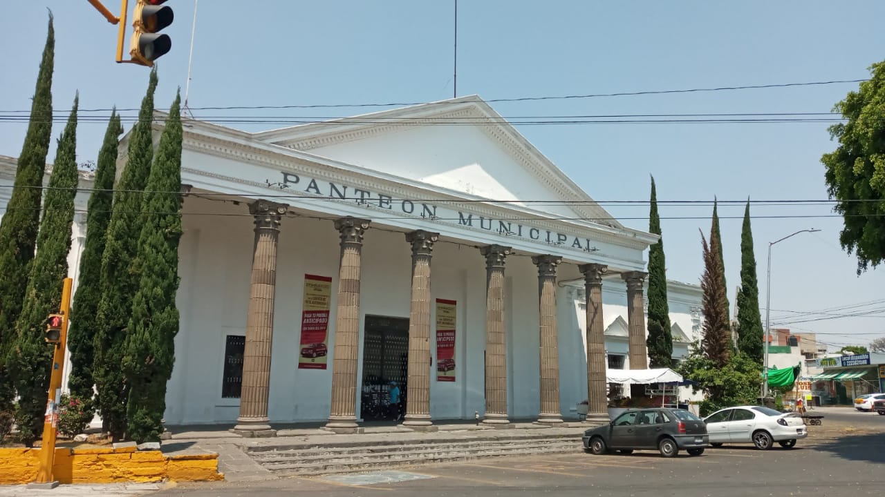 Panteón Municipal mantendrá activos servicios de inhumación y cremación
