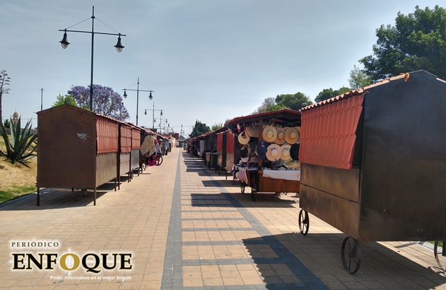 Foto: Omar Sánchez Artesanos siguen abriendo sus carretas a pesar de cuarentena por Covid-19