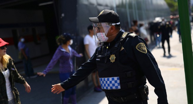 Foto: Cortesía Policías de Nuevo León podrán suspender fiestas en casas