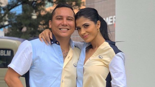 Foto: Cortesía Edwin Luna hace llorar a su esposa con romántica y costosa sorpresa (Video)