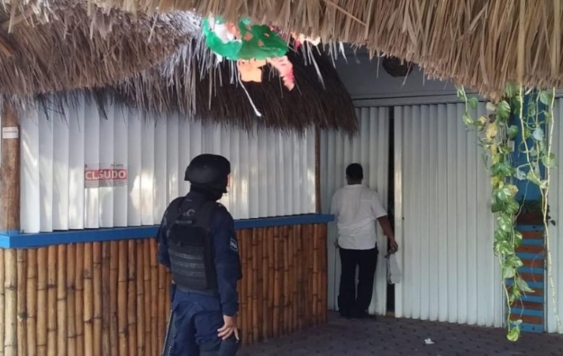 Foto: Cortesía Clausuran establecimientos y comercios que operan a pesar de restricciones en QRoo