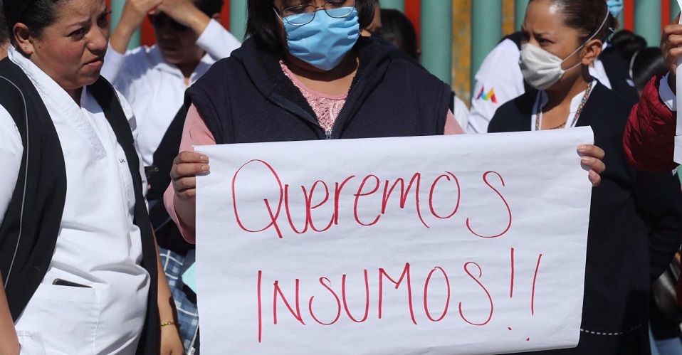 Foto: Cortesía Personal que atiende COVID-19 tiene sueldo base de 4 mil a 11 mil pesos y compra su propio equipo