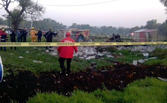 Foto: Cortesía Explosión en polvorín de Tultepec, deja a un empacador muerto