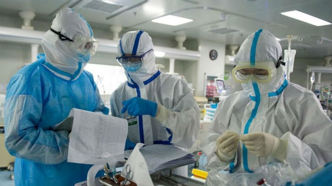 Fluidos oculares pueden trasmitir COVID-19, afirma estudio