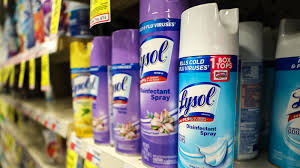 Foto: Cortesía Lysol advierte que no se deben inyectar o ingerir sus productos contra el COVID-19 como planteó Trump