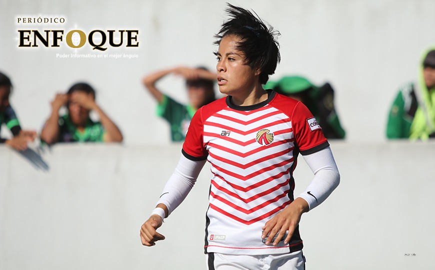 Foto: Cortesía Brenda García, la capitana de UPAEP que aprendió fútbol con niños