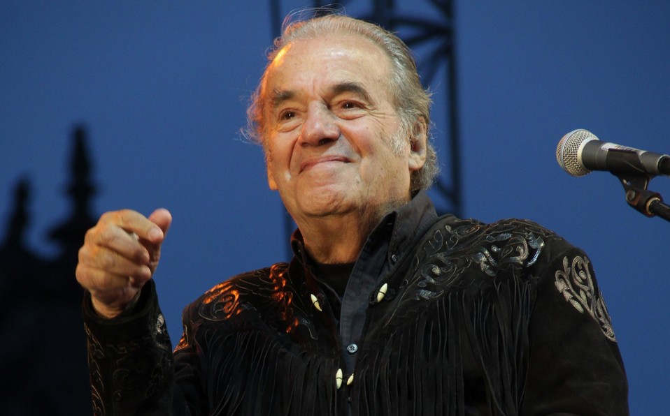 Foto: Cortesía Fallece el cantautor Óscar Chávez tras ser hospitalizado por síntomas de COVID-19