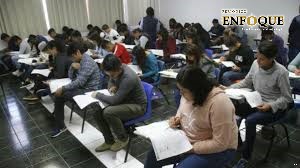 Foto: Cortesía Con sana distancia BUAP realiza examen a estudiantes egresados de medicina