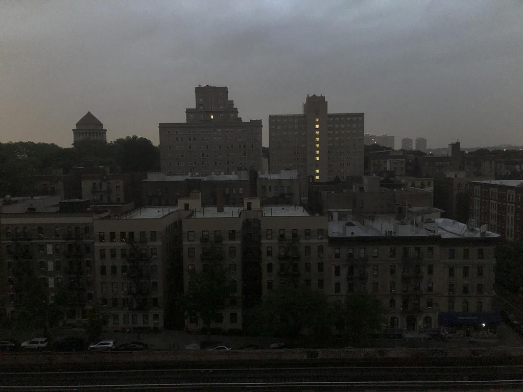 Foto: Cortesía Apagón afecta a una parte de Manhattan tras el paso de tormenta 'Isaías'