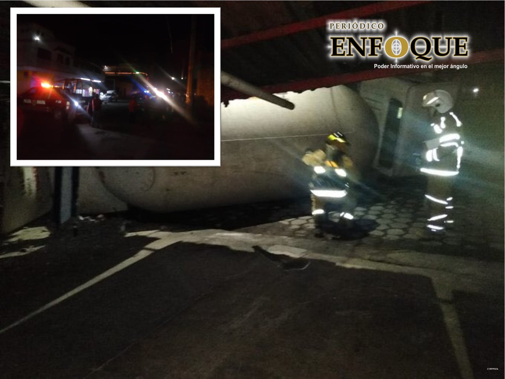 Foto: Cortesía Gran susto se llevan vecinos de Tepeaca tras volcadura de pipa de Gas Lp