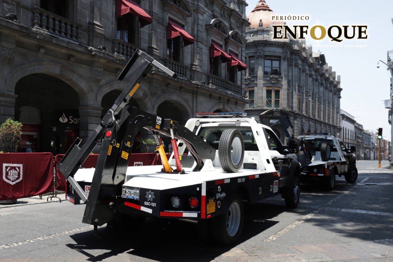 Foto: Cortesía Ayuntamiento de Puebla ofrece servicio de grúa todo lo que resta del 2020