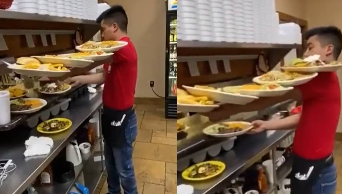 Mesero causa revuelo en Tik Tok por su gran habilidad para llevar los platos (Video)