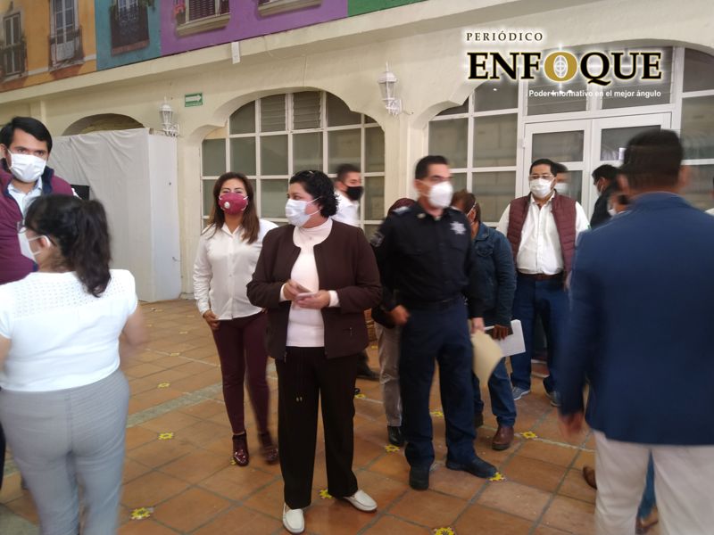 Foto: Omar Sánchez Pregunta Karina Pérez Popoca "dónde están" Paisano y Huepa, tras ser acusados de corrupción