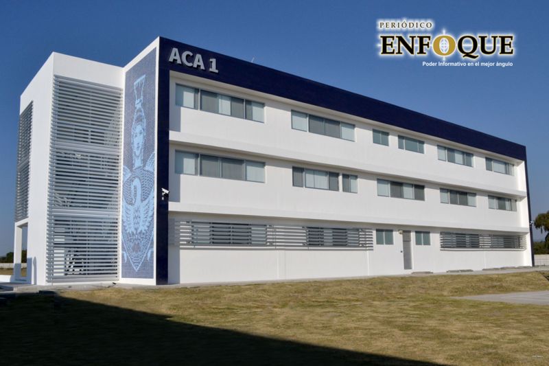 Foto: Cortesía Esparza Ortiz Inaugura en Acatzingo edificio para la Preparatoria y para la Licenciatura en Administración