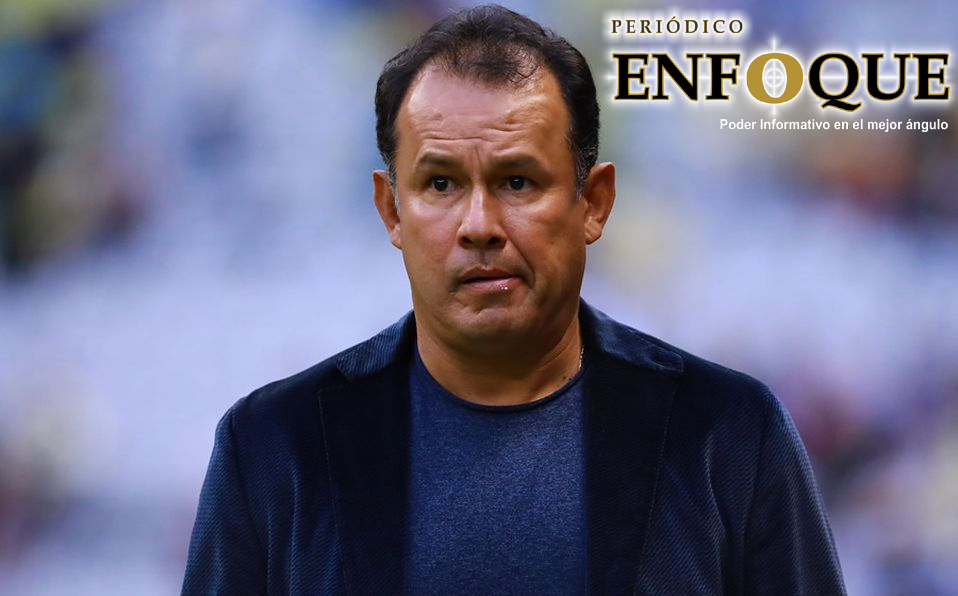 Foto: Cortesía Es cesado Juan Reynoso de la dirección técnica del Club Puebla.