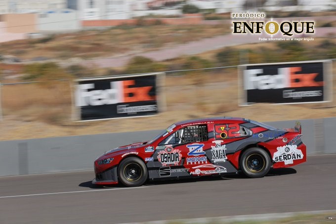 Foto: Cortesía El poblano Santos Zanella recuperó lugares en la Nascar en Querétaro