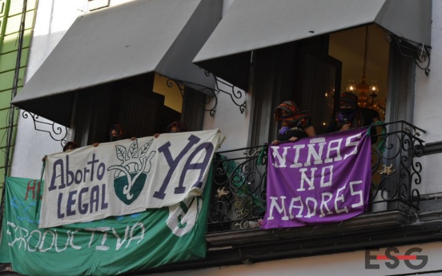 Señala Barbosa que el plantón del Congreso es auspiciado por el Ayuntamiento de Puebla y la BUAP