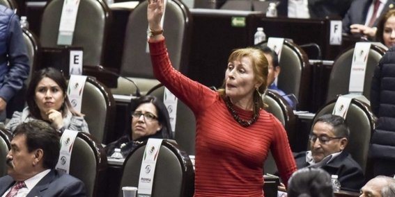 Foto: Cortesía Sale Graciela Márquez de la Secretaría de Economía; entrará Tatiana Clouthier en su lugar