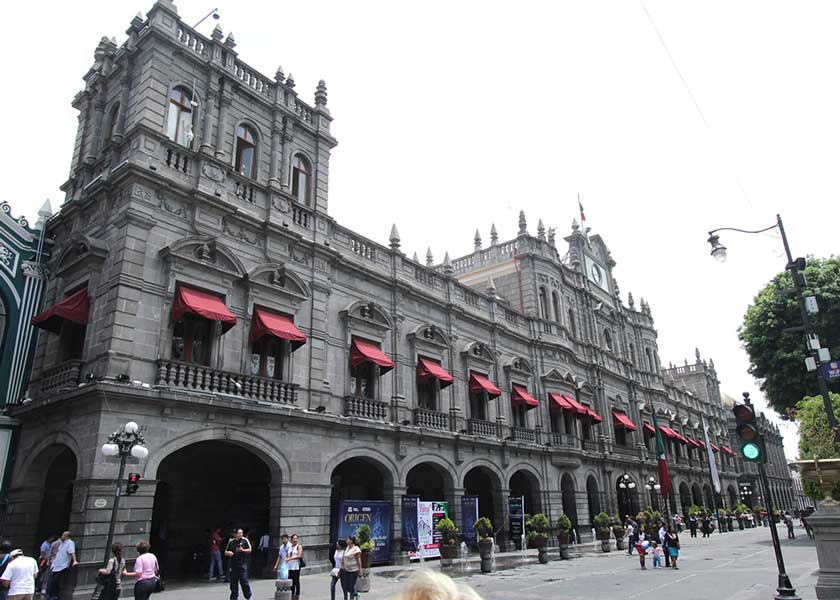 Foto: Cortesía 19 trabajadores del Ayuntamiento de Puebla han fallecido a causa del Covid-19
