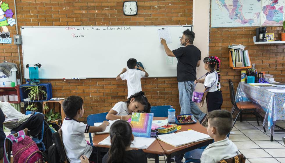 Foto: Cortesía COVID-19 será considerada enfermedad de riesgo de trabajo para maestros y maestras: SEP