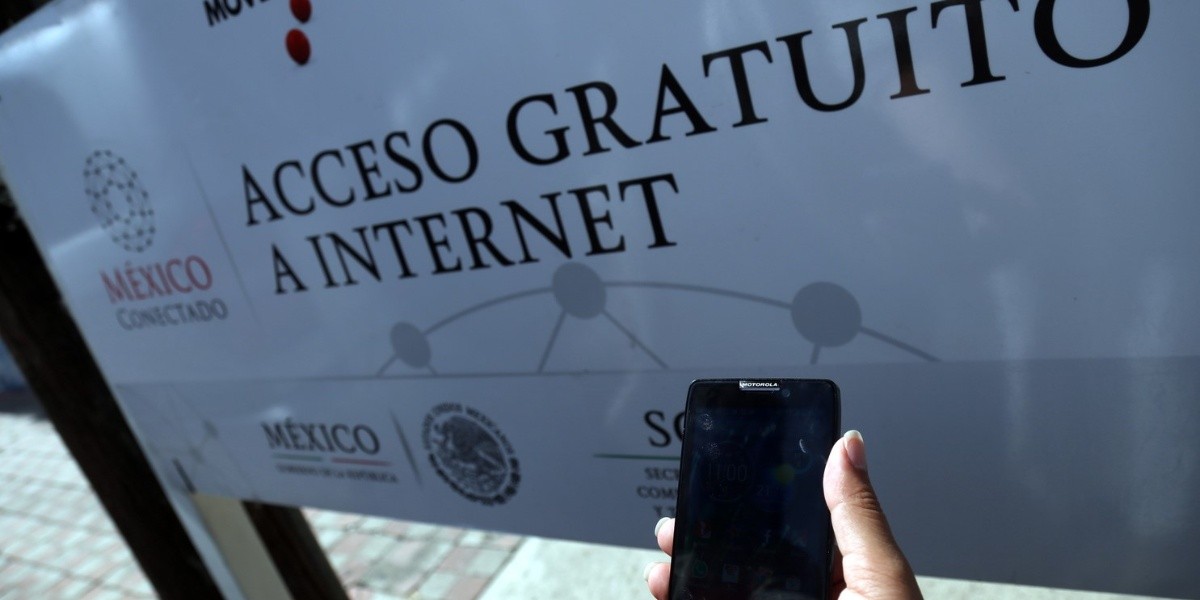 Foto: Cortesía CFE invertirá 11,000 millones de pesos en cobertura de internet para lugares públicos en el país