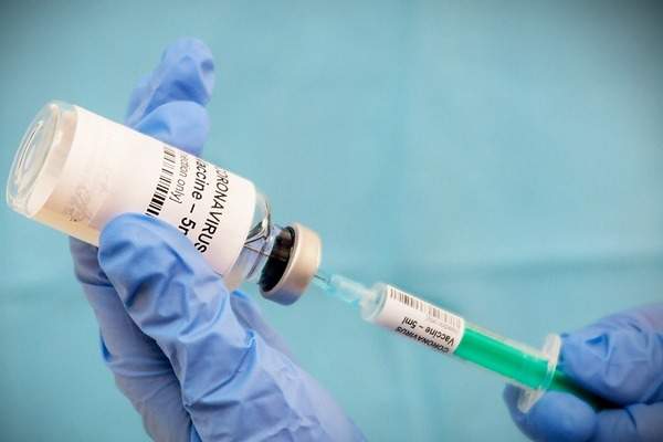 IP podrá comprar vacunas en el extranjero: López Obrador