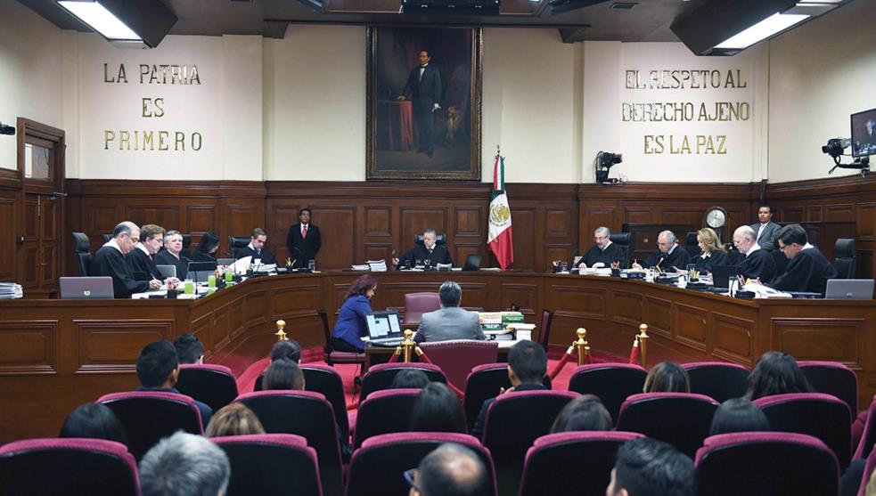 Banxico promueve controversia constitucional por falta de claridad en tope salarial