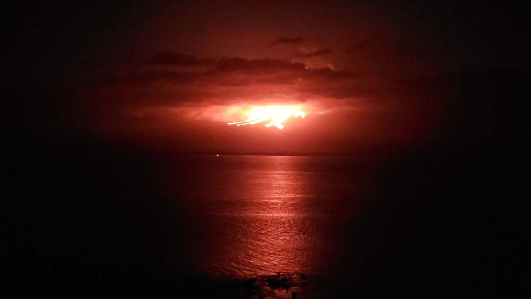 Foto: Cortesía Volcán en Islas Galápagos registra nueva erupción