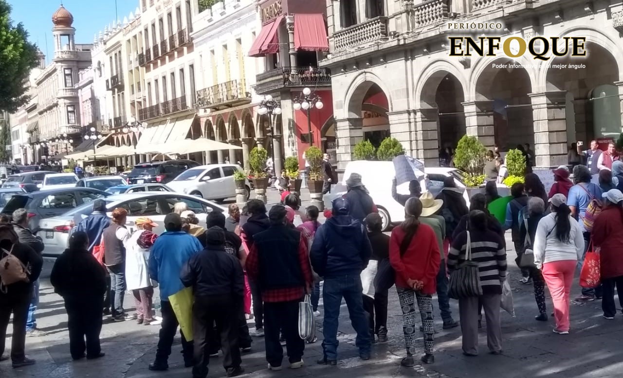 Foto: César Valdez Trabajadores del Organismo de Limpia del Municipio de Puebla exigen destitución de su líder sindical (Video)