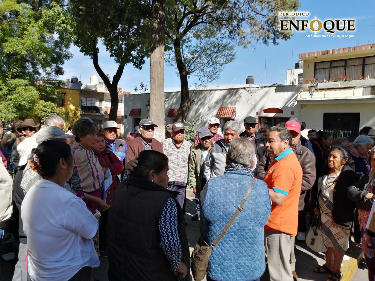 Foto: Rommel Pichardo Piden pensionados y jubilados respeten formas de pago