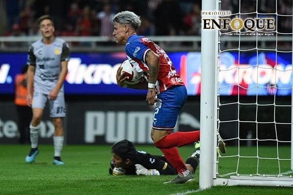 Foto: Cortesía #LadyCerveza y Dorados, los dolores de cabeza de las “Súper Chivas”