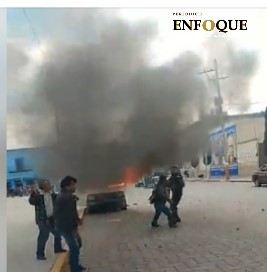 Foto: Cortesía Se desata violencia en Amozoc entre manifestantes y elementos de Seguridad