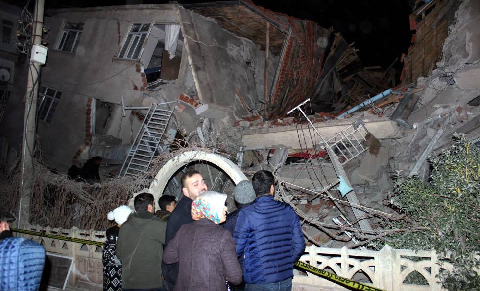Foto: Cortesía Se registra sismo de magnitud 6.7 en Turquía; hay al menos 14 muertos