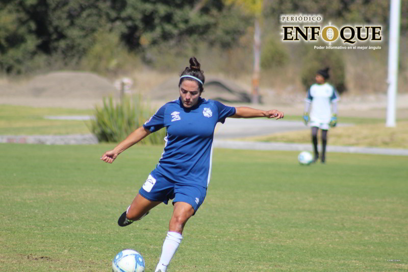 Puebla Femenil sufre la baja de su capitana, otra vez.