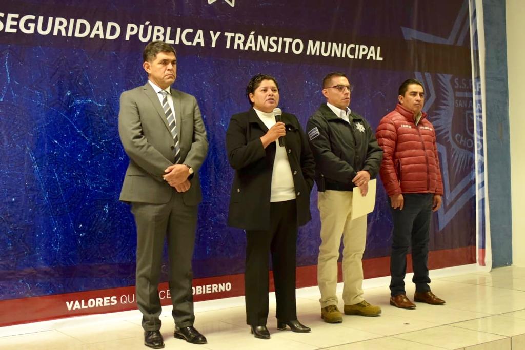 Foto: Cortesía Karina Pérez Popoca anuncia incremento salarial del 15 por ciento a personal de la SSPTM San Andrés Cholula